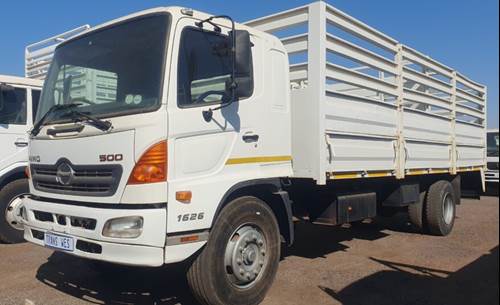 Hino 500 - 1626 - Long Wheel Base